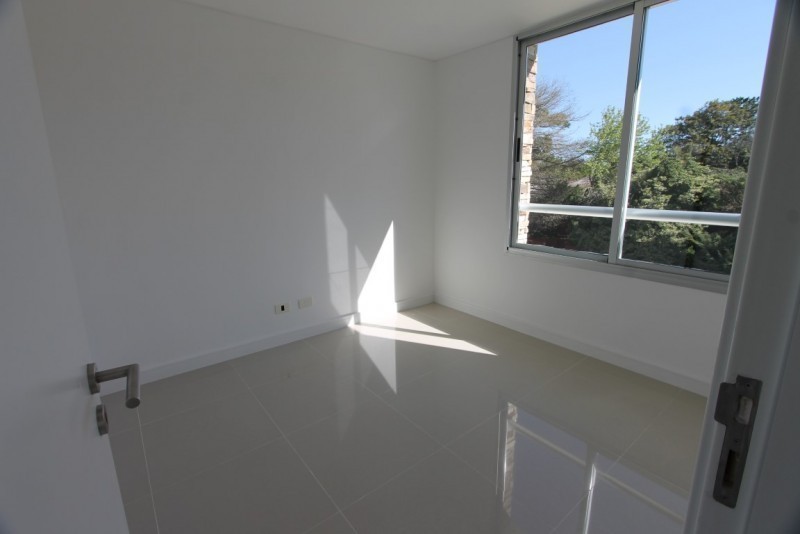 Departamento moderno en venta en Rincon del indio